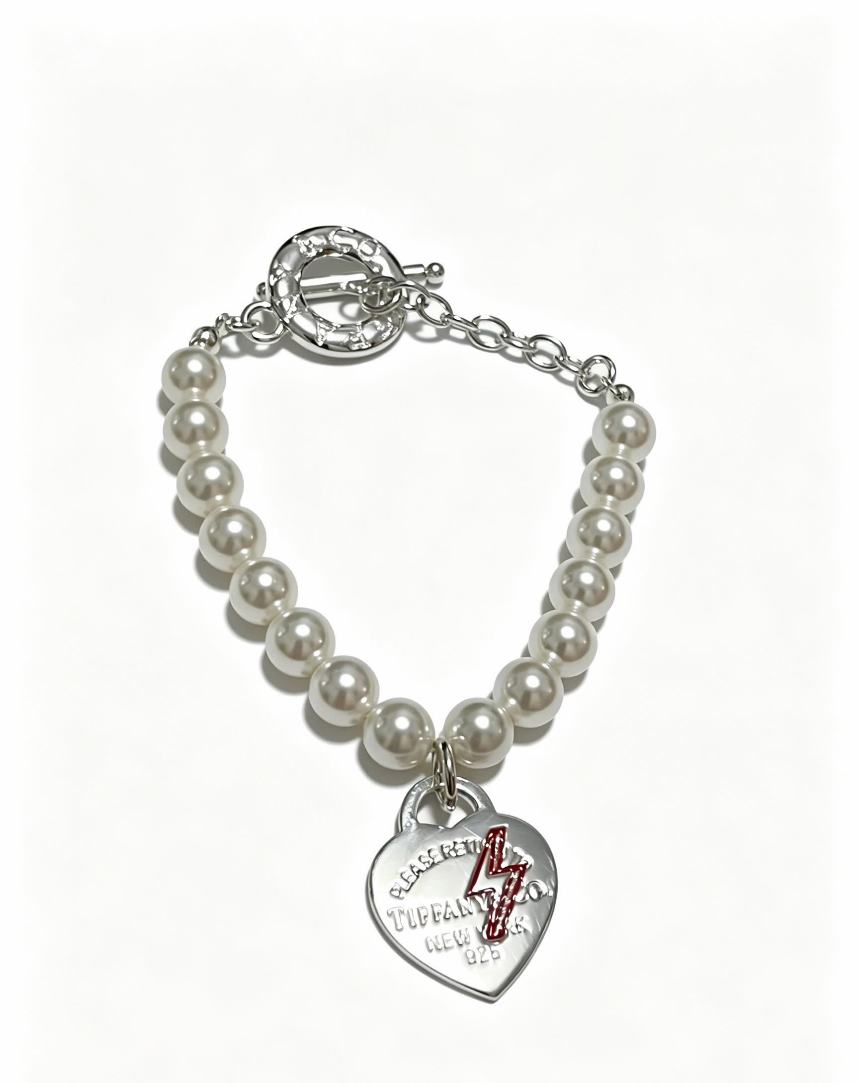 Tiffany & Co. Heart Tag Pearl Bracelet
